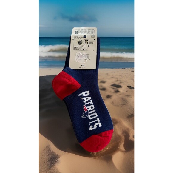 New England Patriots Logo NFL Team Apparel Adult Socks One Pair Made in USA New - Picture 2 of 6